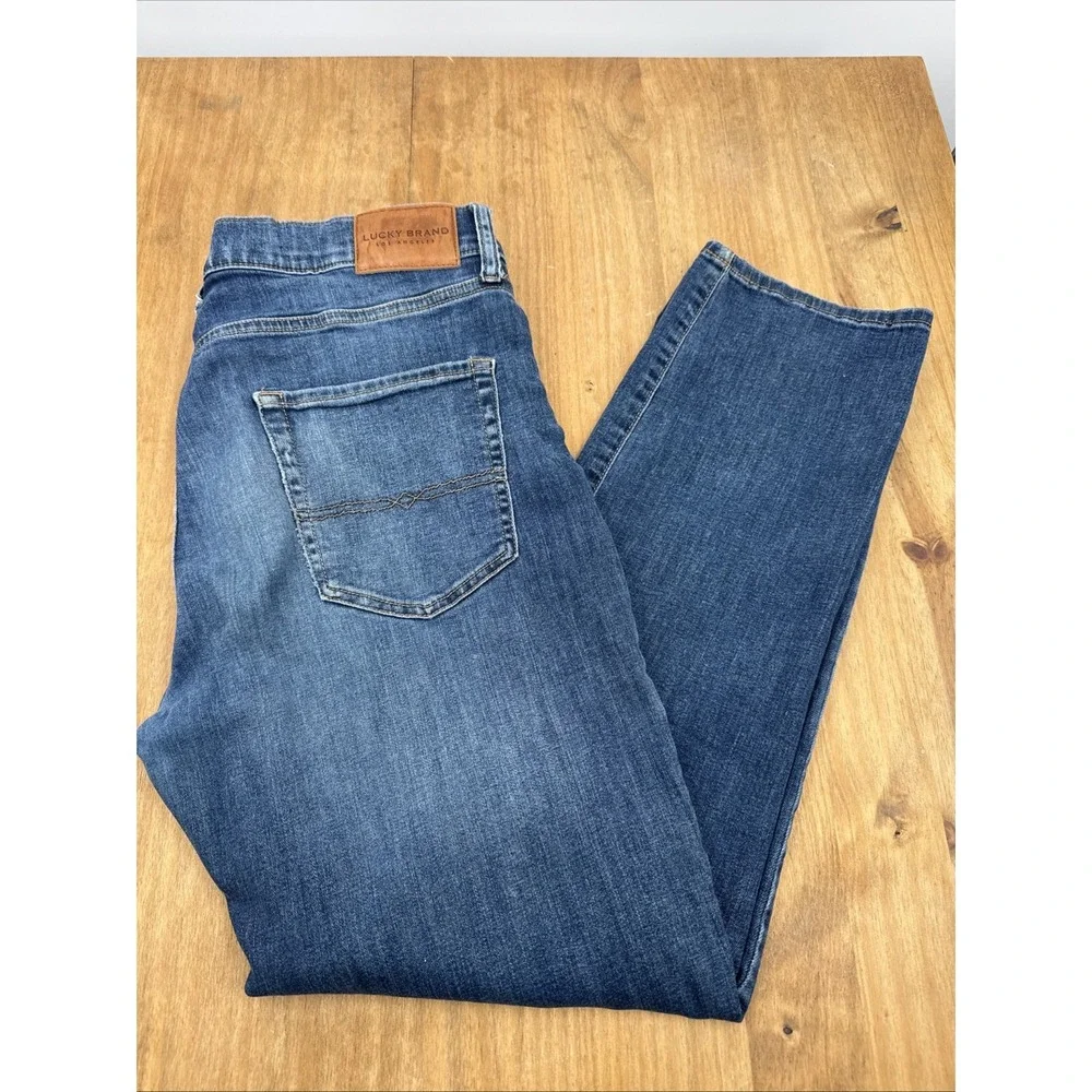 Lucky Brand Jeans 410 Athletic Straight Fit‎ Mens 34x32 (34x30) Denim Casual